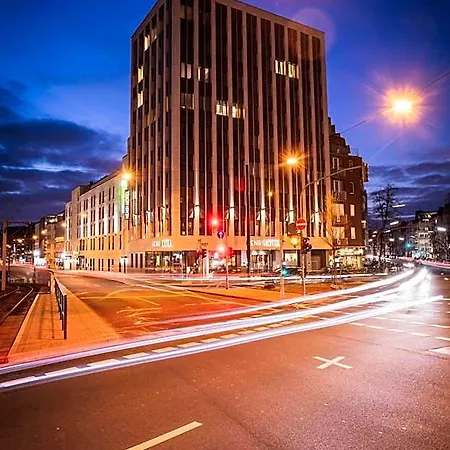 Henri Hotel Düsseldorf Downtown-3